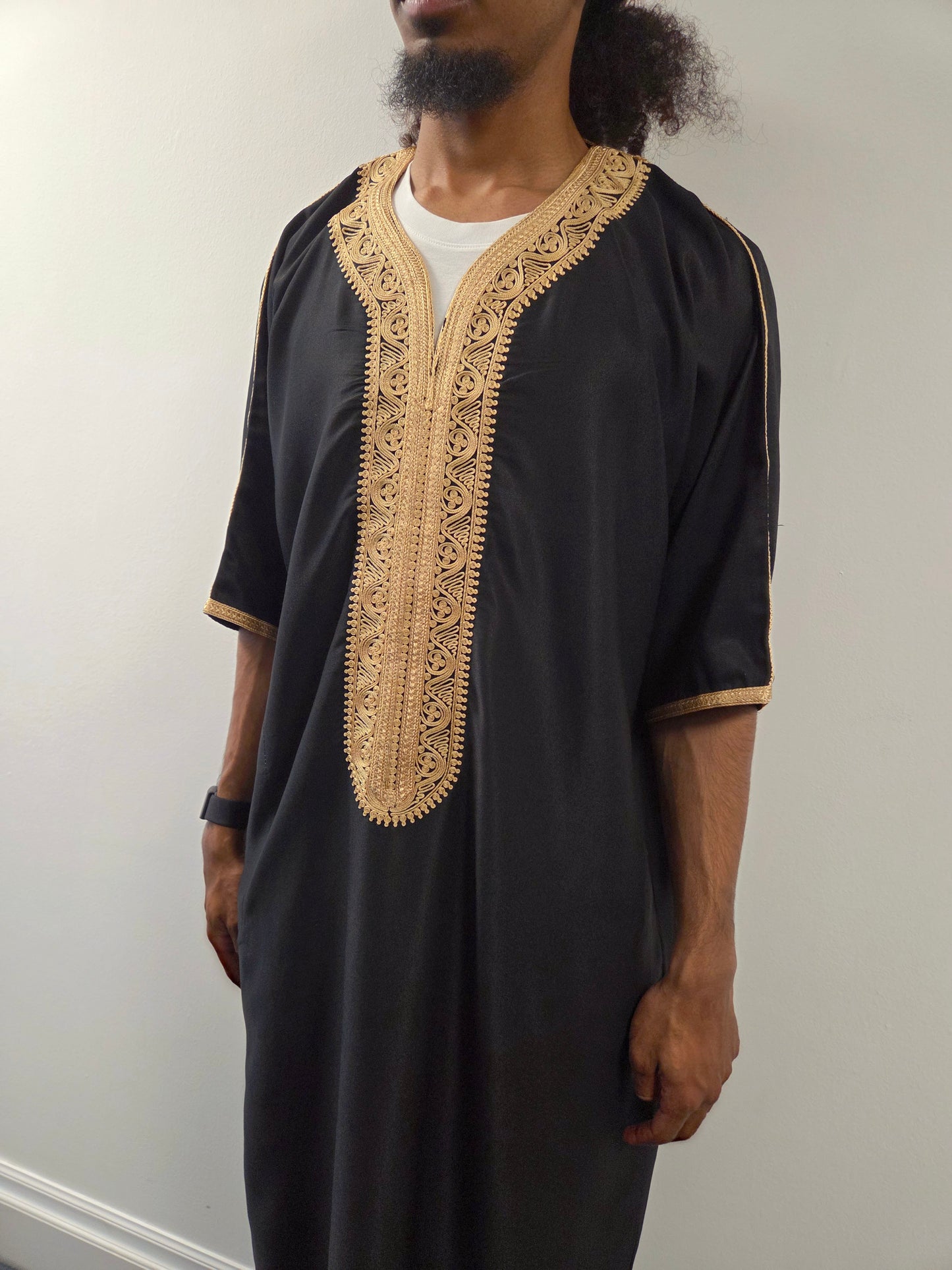 Mens Black and Gold Gandora